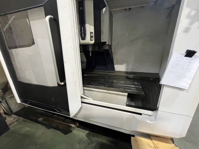 DMG MORI CMX1100V Photo 5