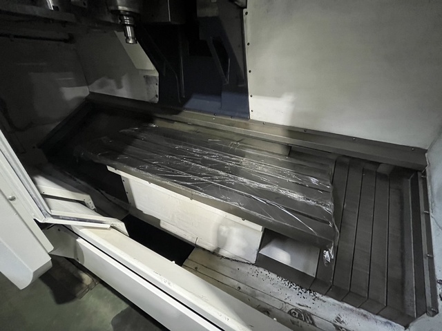 DMG MORI CMX1100V Photo 6