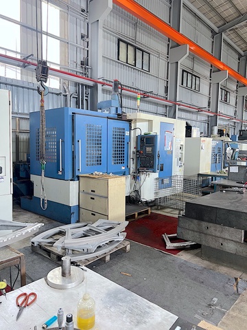 DAHLIH PT-128 Machining Center