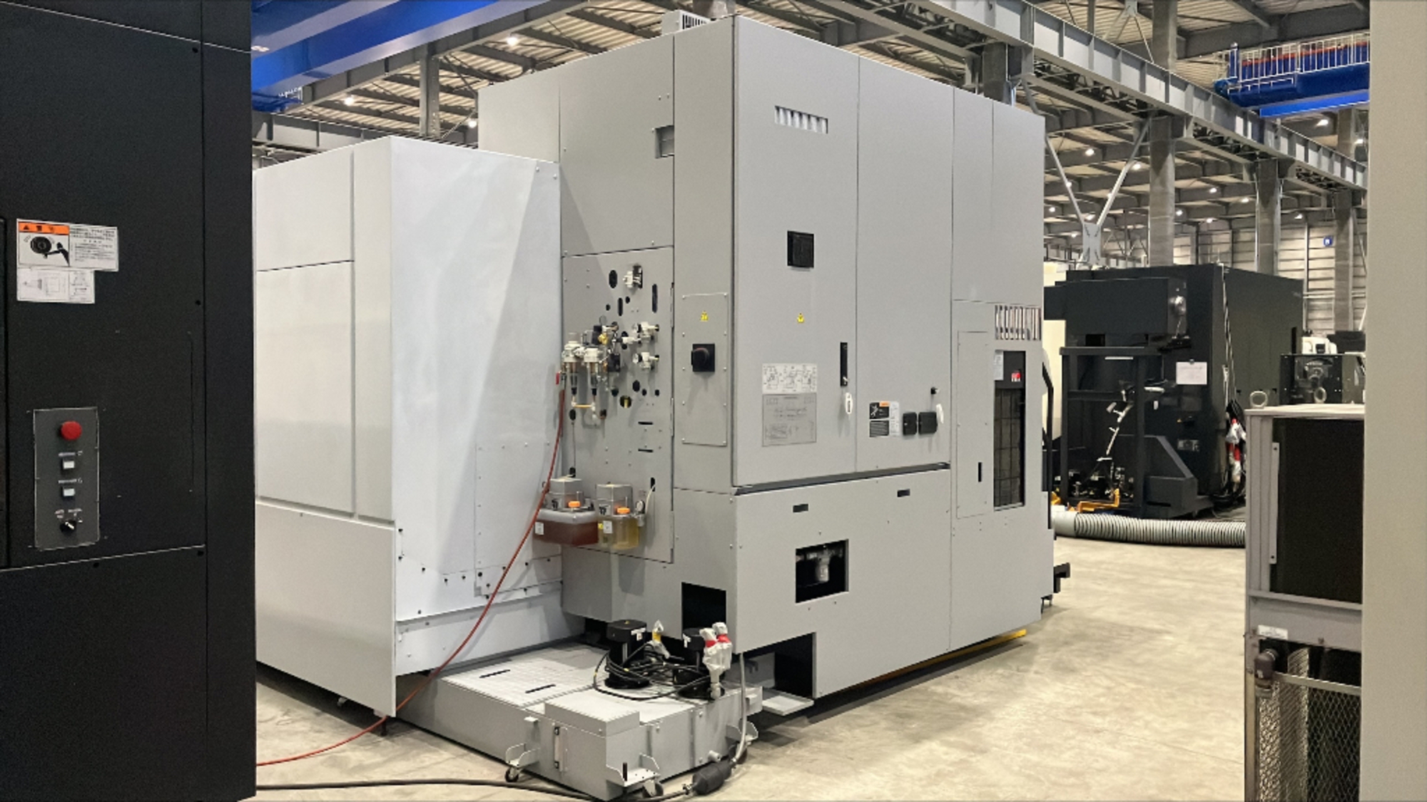 DMG MORI NVX7000 Photo 6