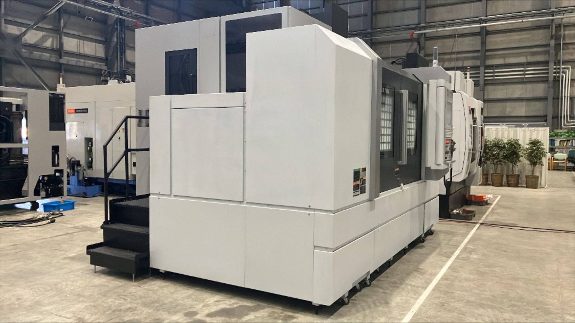 DMG MORI NVX7000 Photo 8