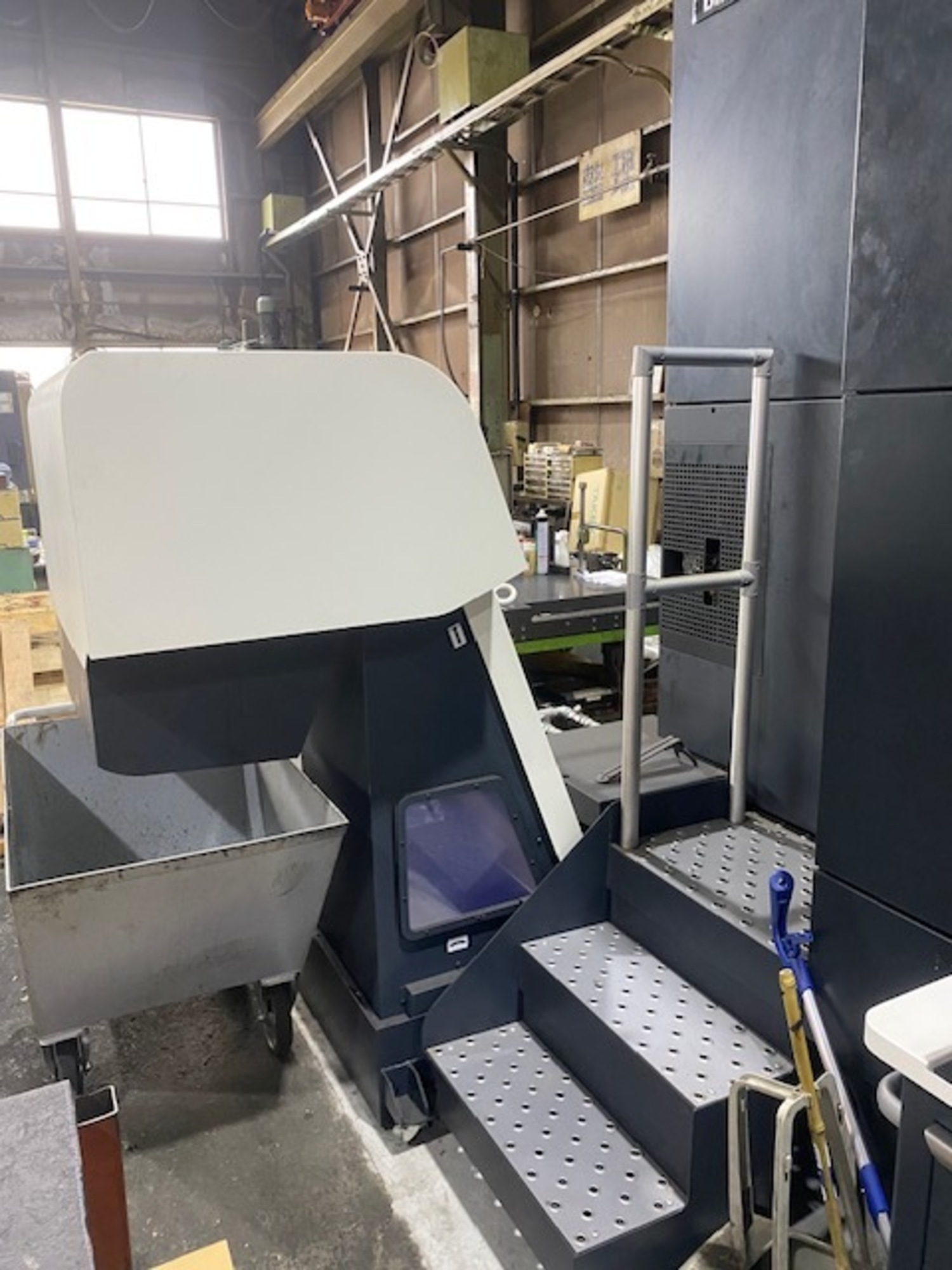 DMG MORI NVX5080Ⅱ/40 Photo 5