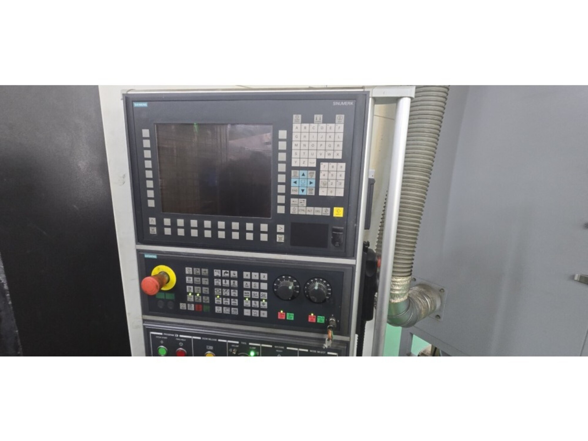 HYUNDAI-WIA FX-2000 Photo 2