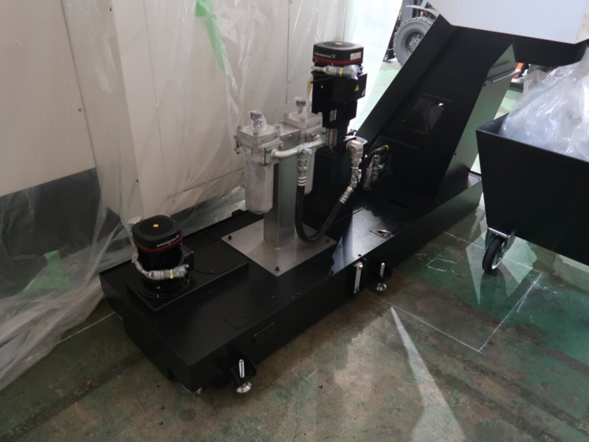 DMG MORI CMX1100V Photo 5