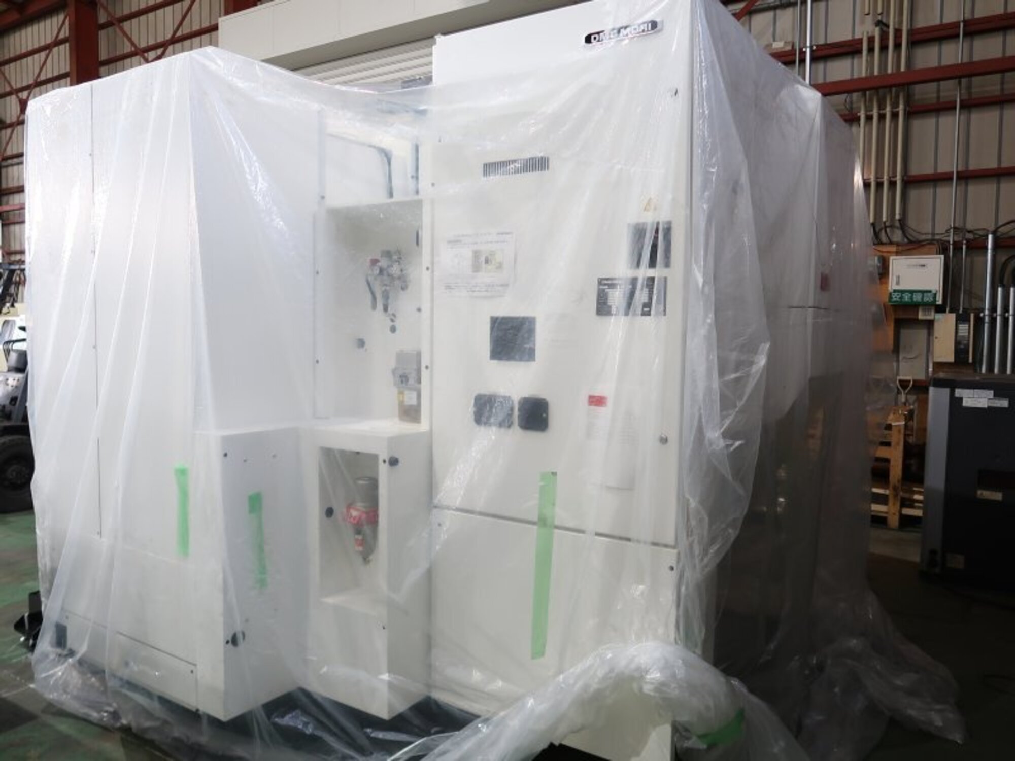 DMG MORI CMX1100V Photo 6