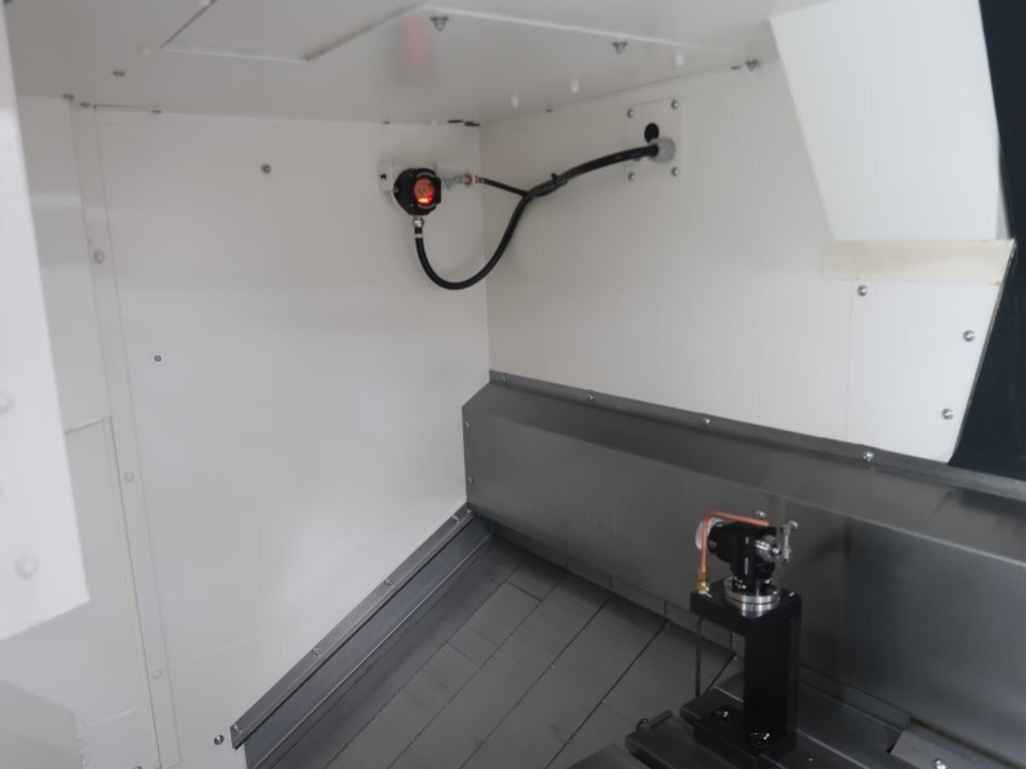 DMG MORI CMX1100V Photo 5