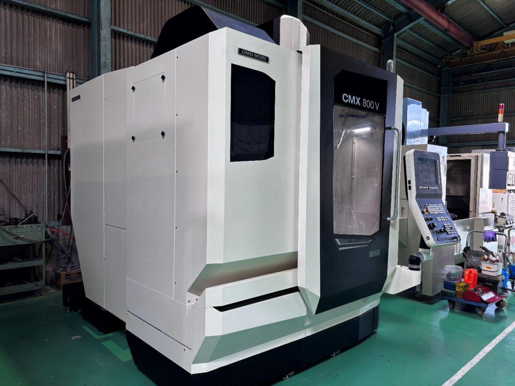 DMG MORI CMX800V Photo 3