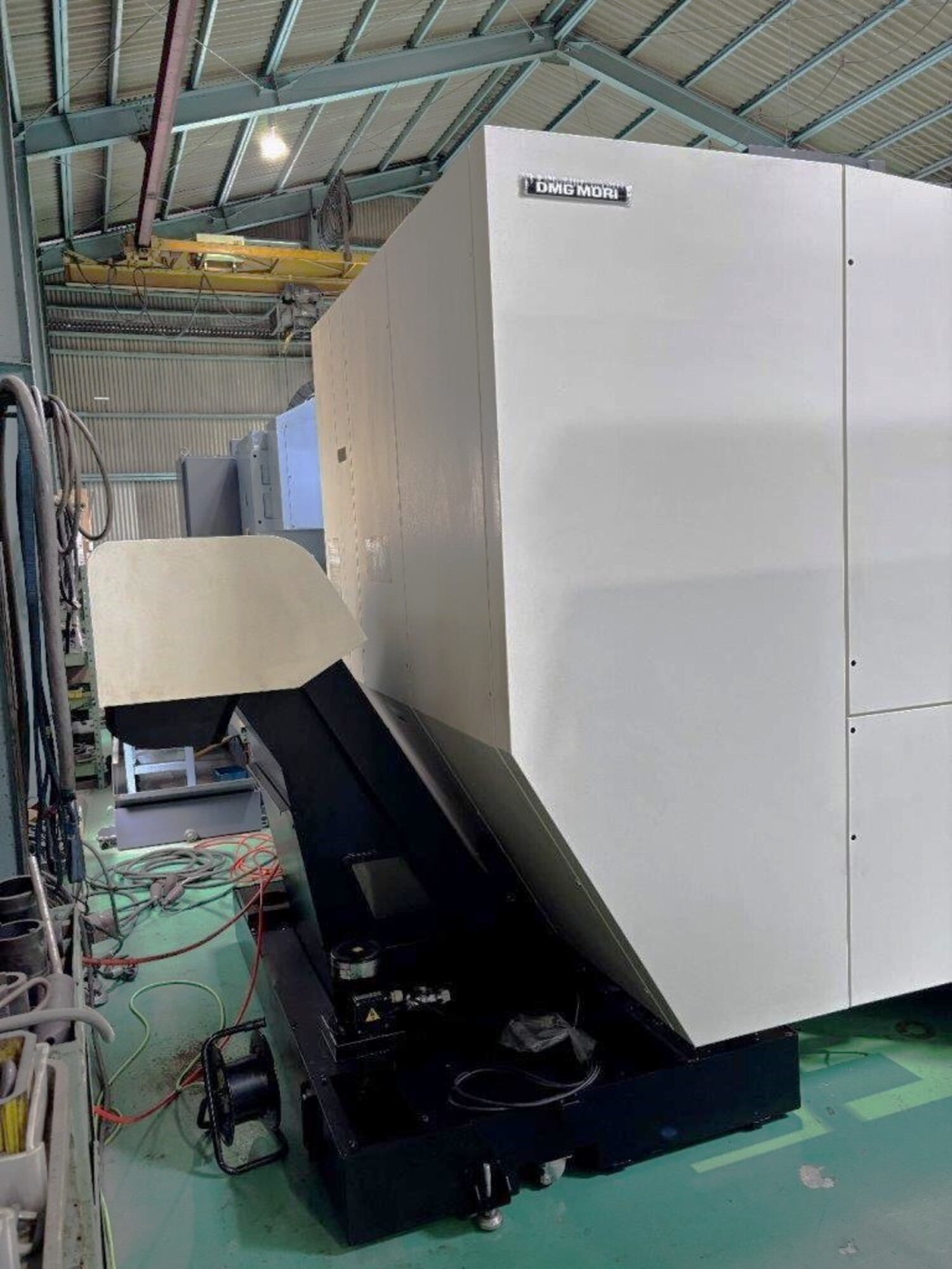 DMG MORI CMX800V Photo 6