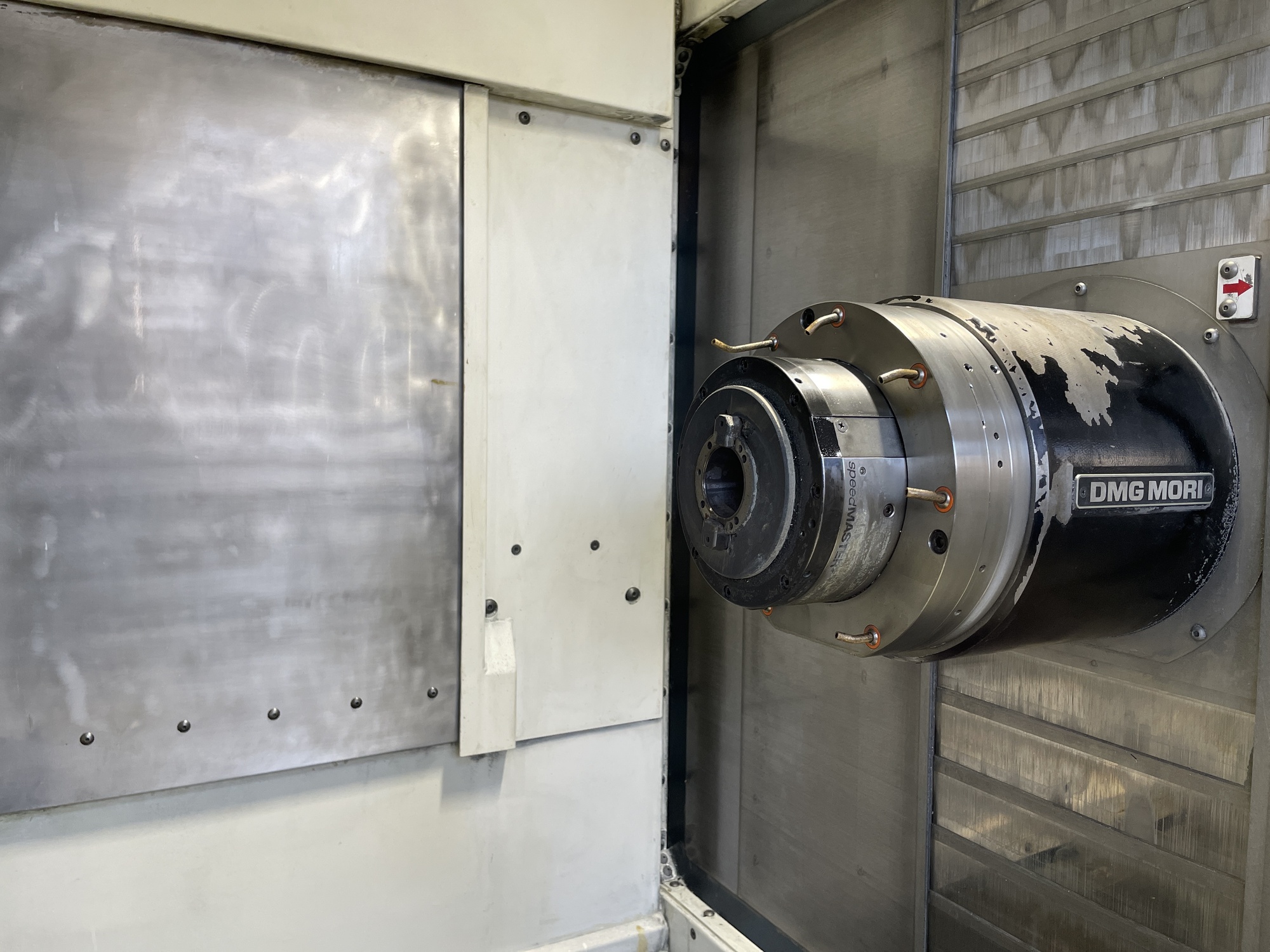 DMG MORI NHX4000 Photo 2