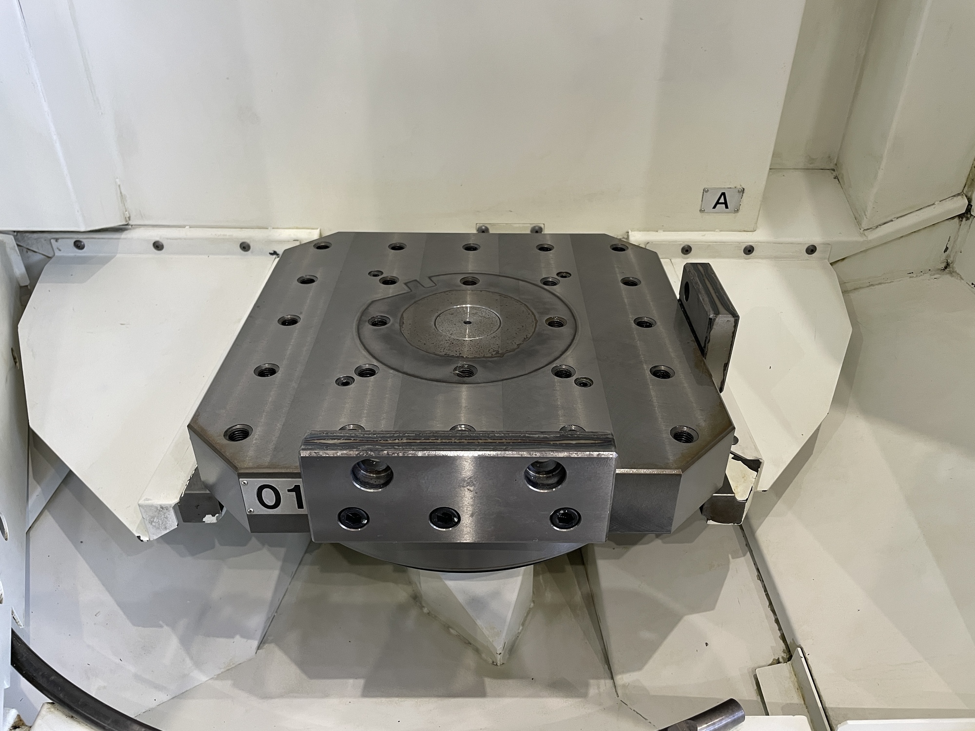 DMG MORI NHX4000 Photo 4