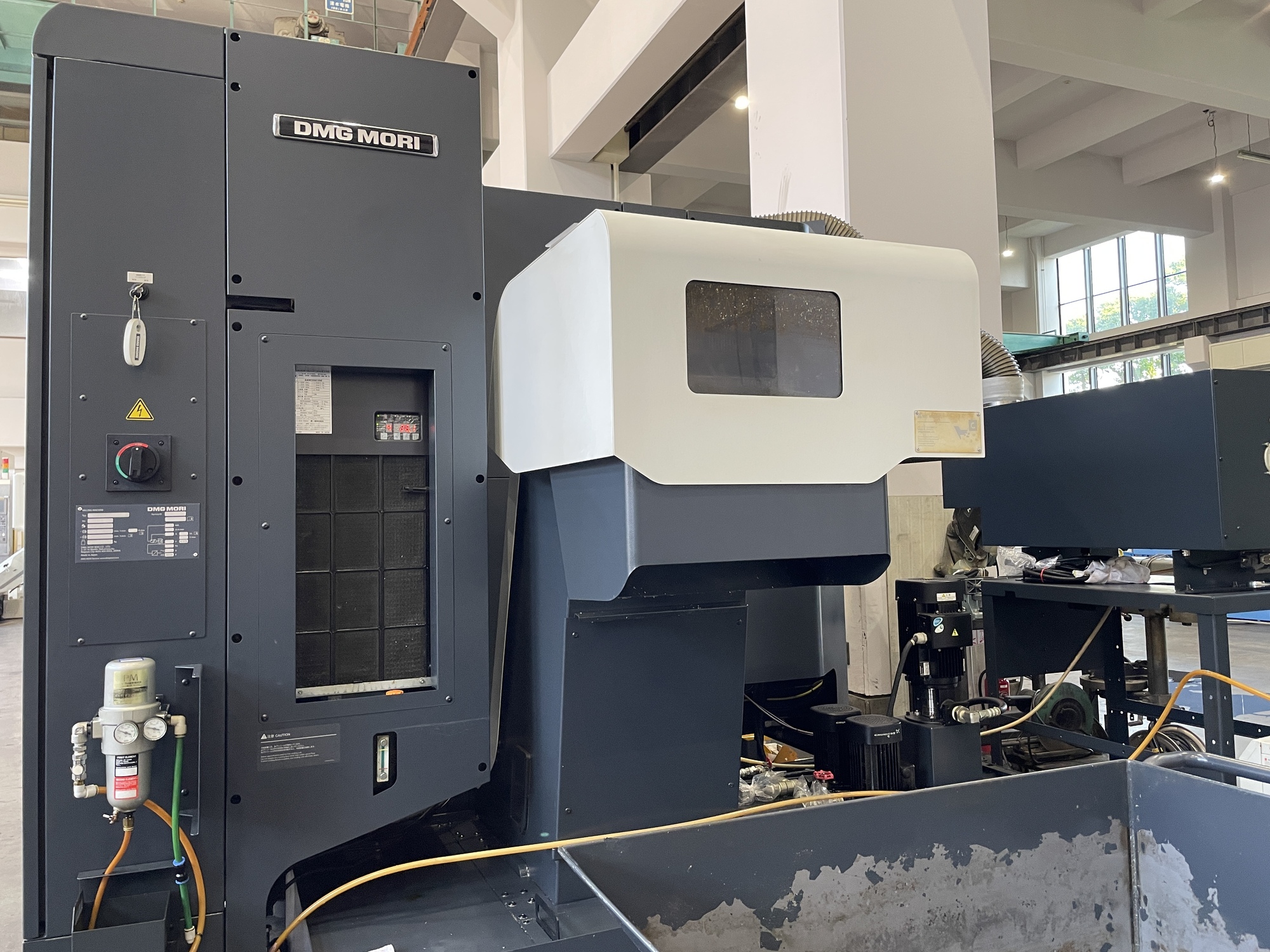 DMG MORI NHX4000 Photo 6